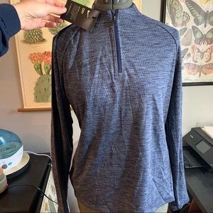 NWT! Nike women’s quarter zip athletic top quarter zip